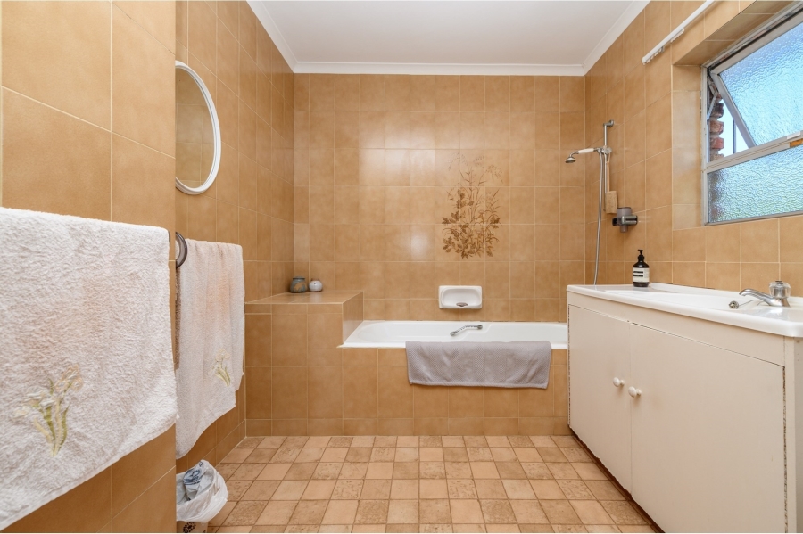 4 Bedroom Property for Sale in Walmer Heights Eastern Cape